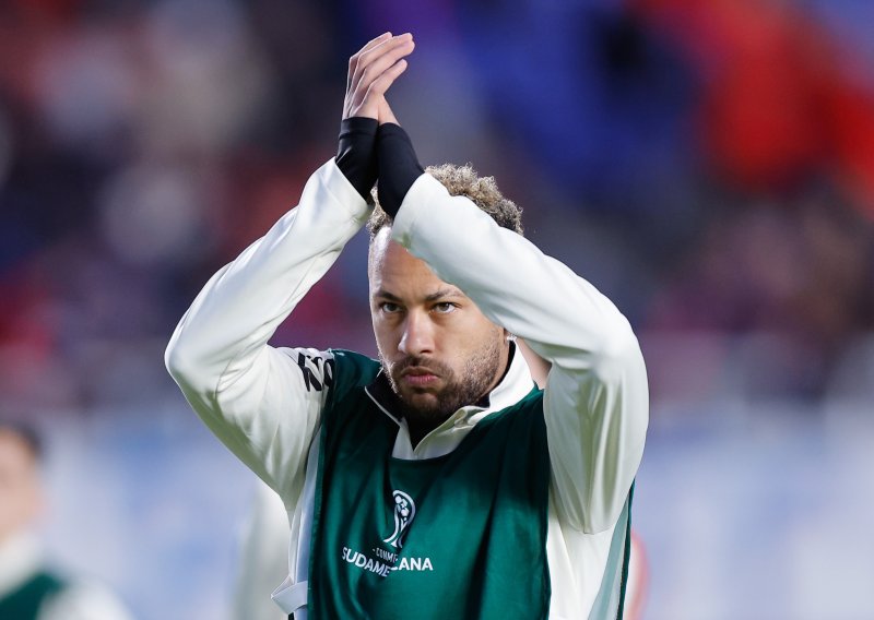 Neymar u središtu skandala: Na treningu udario pa ošamario sina legende