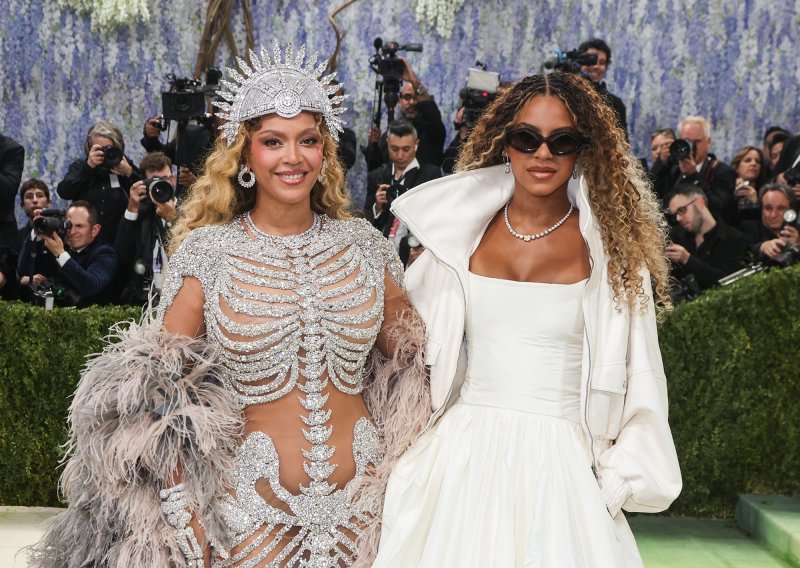 Obiteljski trenutak koji se pamti: 14-godišnja kći Beyonce zablistala na Met Gali