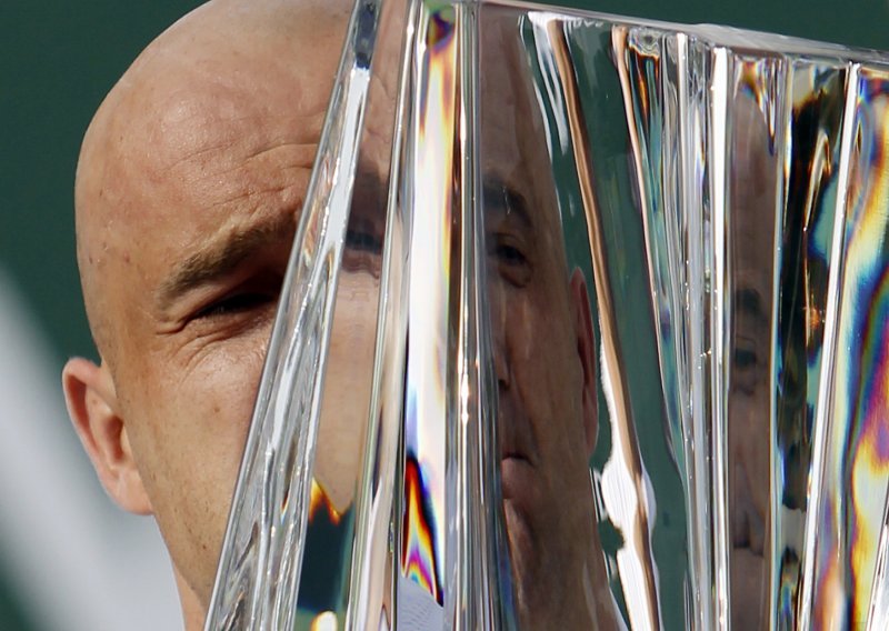 Ljubicic wins Indian Wells men's title