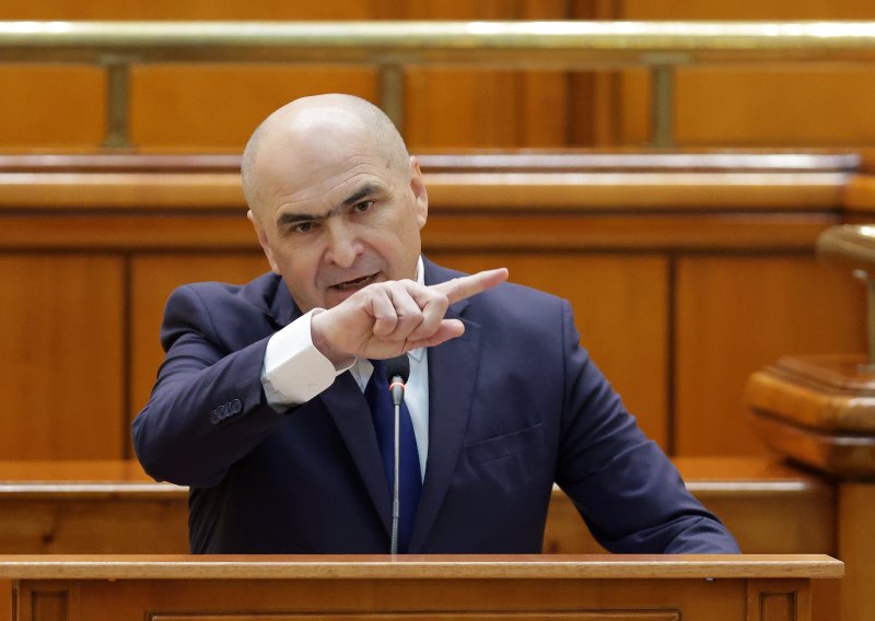 Pala rumunjska vlada: Bolojanu izglasano nepovjerenje