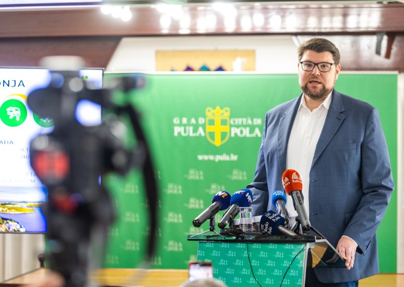Grbin: 'Pula je prije 81 godinu oslobođena od okupatora, trebamo se s ponosom sjećati'