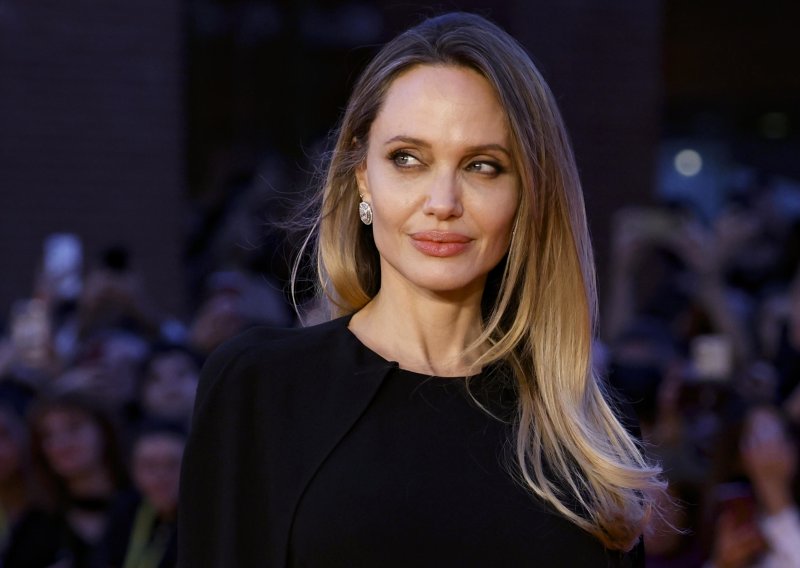 Angelina Jolie napušta Los Angeles i prodaje luksuznu vilu