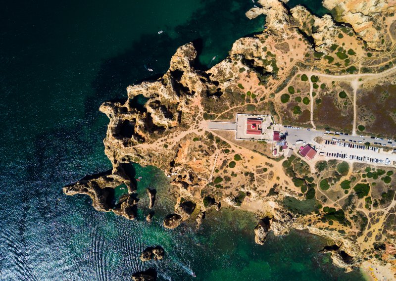Gibraltar ispušta sirove otpadne vode u Sredozemno more: Turističke zone smrde po fekalijama