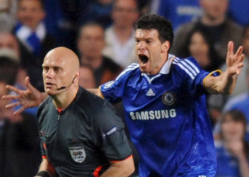 Dan kad je nastala 'Uefalona' i legendarni urlik Drage Ćosića