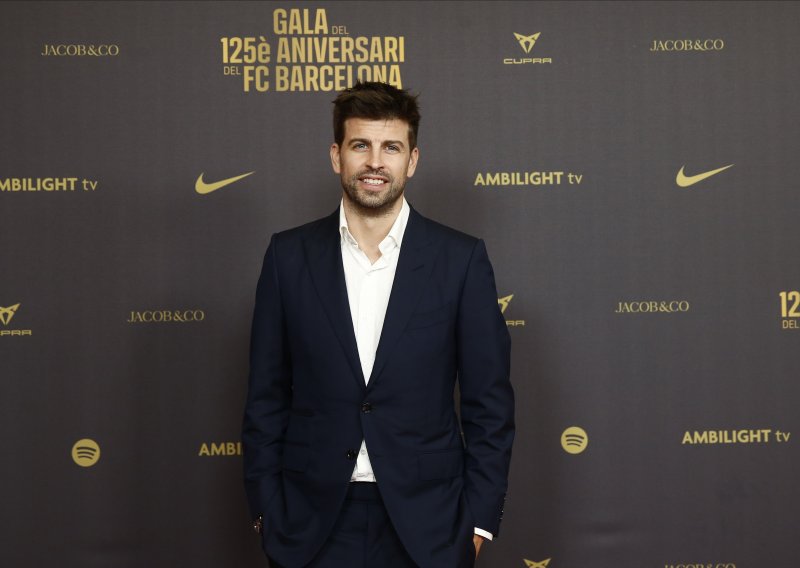 Pique suspediran na dva mjeseca zbog napada na suce