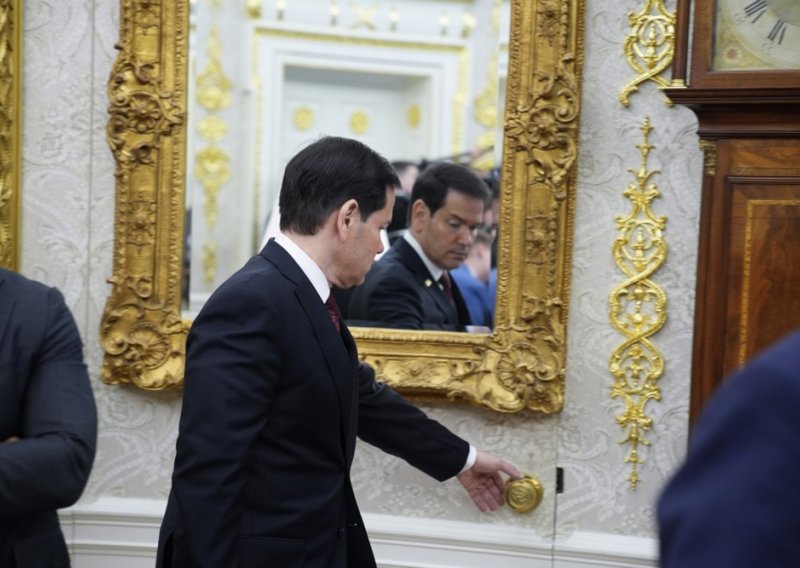Marco Rubio stiže u Vatikan nakon neviđenih Trumpovih napada na Papu