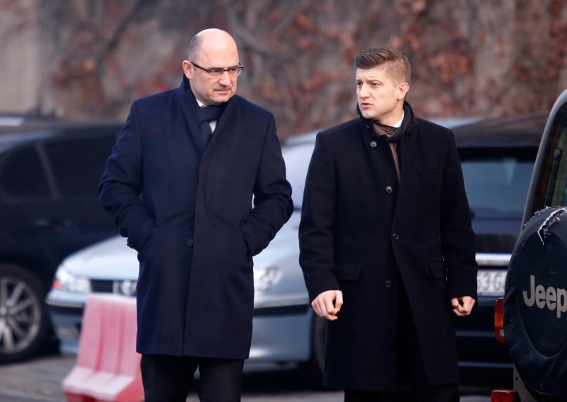 Kako posluju tvrtke bivših političkih moćnika? Najviše zarađuje nekadašnji ministar financija