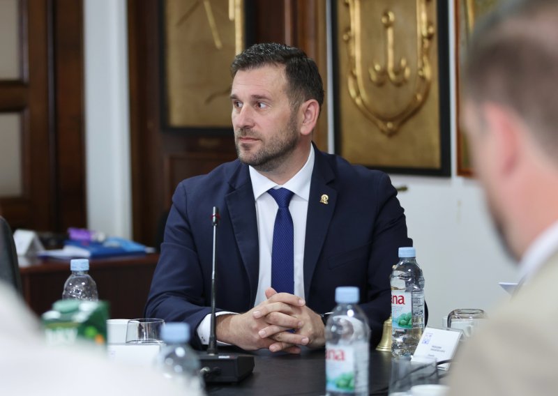 Podignuta optužnica protiv brata splitskog gradonačelnika zbog ilegalne eksploatacije kamena