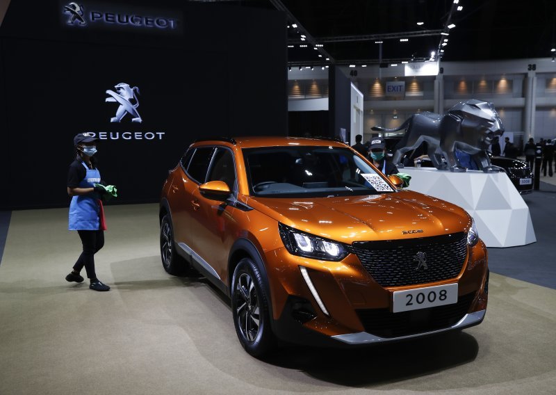 Novi Peugeot 2008 mogao bi izgledati drukčije nego što se očekivalo