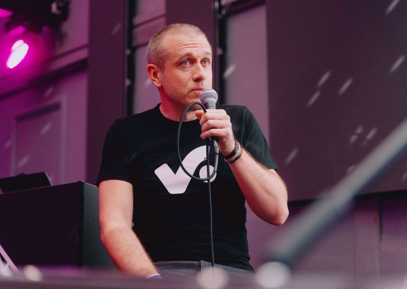 AI preuzima operativu, ljudi kreativni dio: Productive 5.0 uvodi AI agente