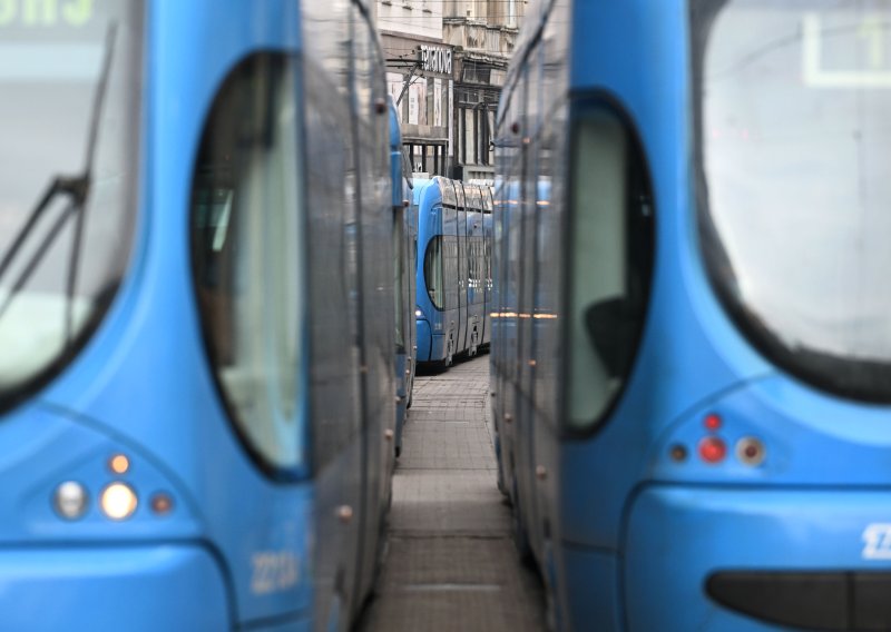 Zbog 'Hoda za život' blokiran centar Zagreba: Obustavlja se promet tramvaja