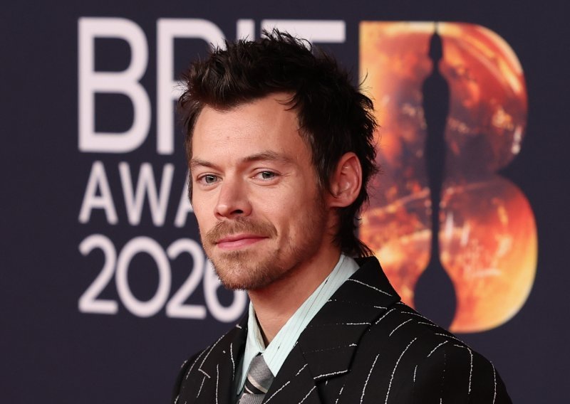 Harry Styles na Wembleyju slavio pobjedu: Fanovima na velike ekrane pustio utakmicu Engleske i Konga