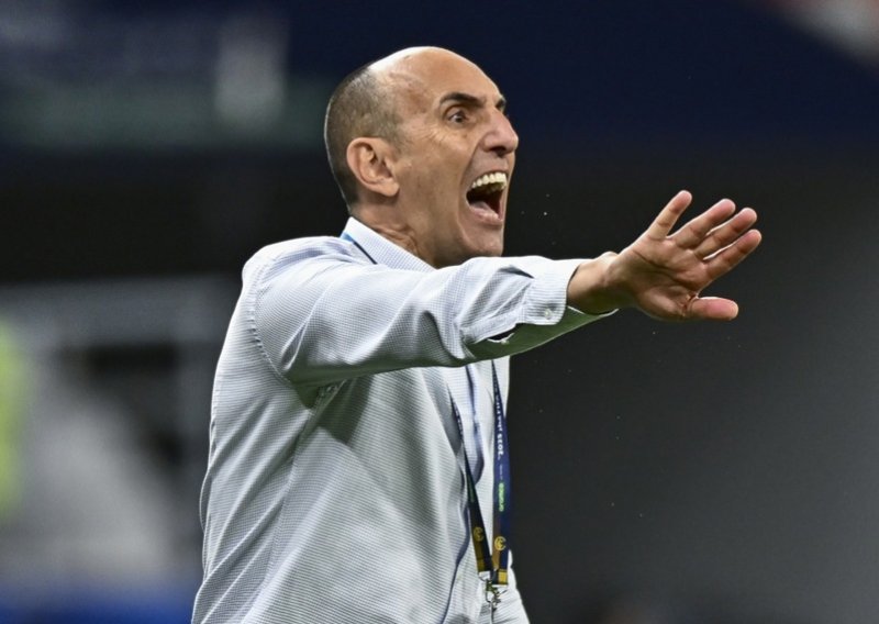 Kruno Jurčić žestoko o važnom čovjeku Hajduka: 'O čemu on to priča?! Odmah bih mu dao otkaz'