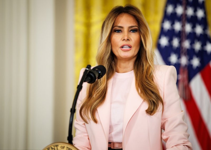 Fijasko Melanije Trump: 'Suprug te vara, a ti ženama pametuješ o obitelji i majčinstvu'