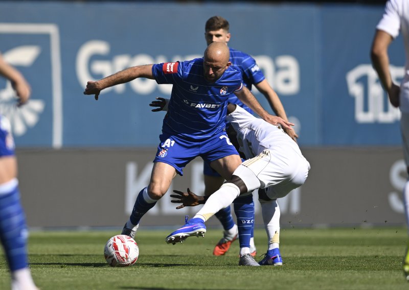 Bakrar zabio nakon neviđenih scena na tribinama Maksimira, Bamba promašio dobru šansu. Pogledajte gol