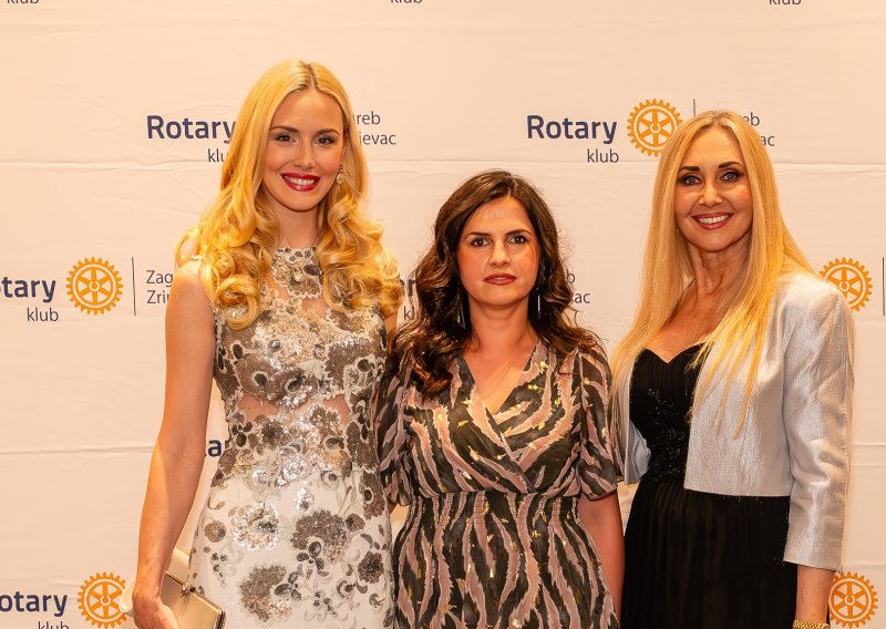 Dugo ih nismo vidjeli: Natalija Prica i Lada Szabo Kajfež ukrale sve poglede na gala proslavi