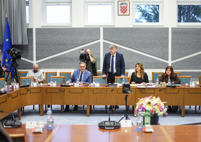 Traži se novi šef Povjerenstva za fiskalnu politiku, objavljeni uvjeti