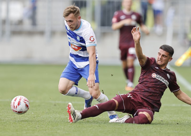 Prevljak zabio za vodstvo, navijači vrijeđaju igrače Osijeka. Pogledajte gol
