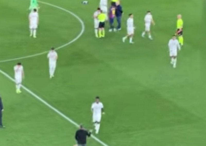 Kamere snimile što je Vinicius napravio odmah nakon što je Barca razbila Real i uzela naslov: Španjolska je ostala iznenađena