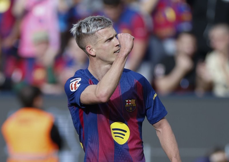 Dani Olmo oduševio navijače Barcelone: Pogledajte što radi nakon osvojenog naslova
