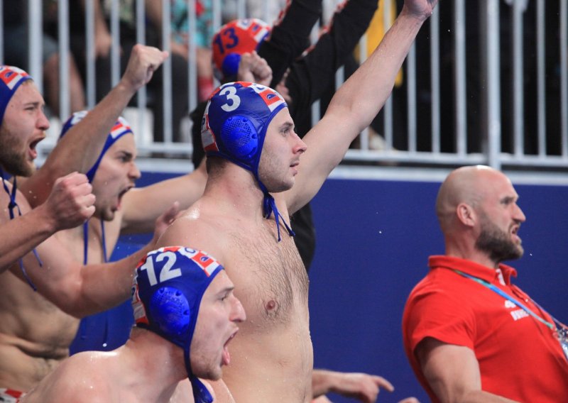 Hrvatski tercet seli u redove velikana, trenirat će ih legenda hrvatskog vaterpola