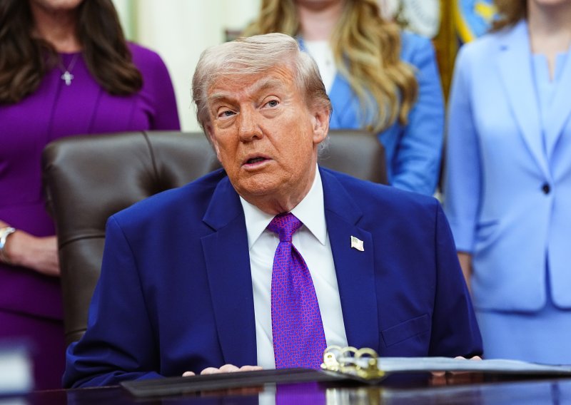 Trump mirovni plan za Iran nazvao glupim: 'Činimo svijetu uslugu'