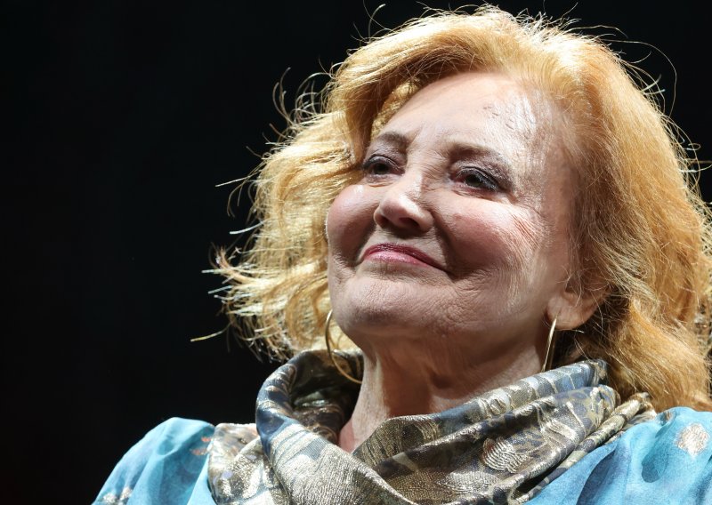 Znate li da je Terezu Kesoviju na Eurosong poslala Grace Kelly, a da tada nije osvojila ni jedan bod?