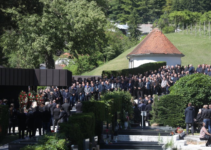 Krapina se oprostila od ubijenog šefa krim-policije Roberta Grileca