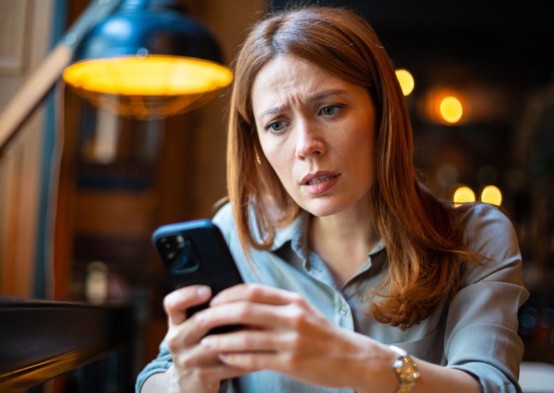 „Mama, mobitel mi ne radi“ više nije poruka. To je poslovni model prevaranata