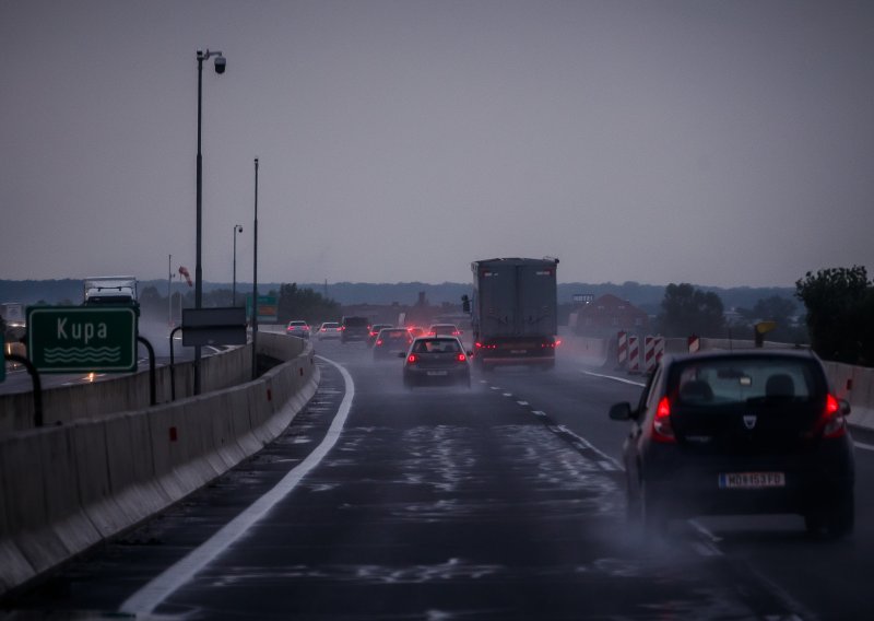 Upozorenje vozačima: Dvije prometne nesreće na A1