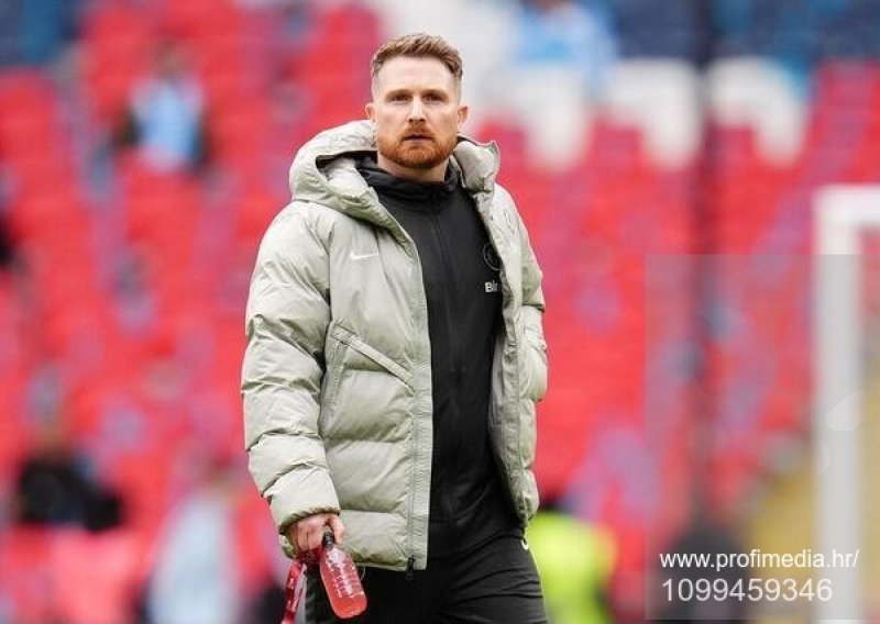 Engleska bruji o čovjeku koji danas popodne protiv Pepa može osvojiti FA Cup i ispisati povijest