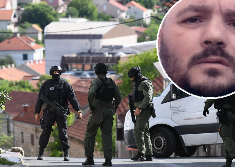 FOTO Helikopter kruži nad Drnišem, policija objavila sliku i upozorenje: Ne približavajte mu se