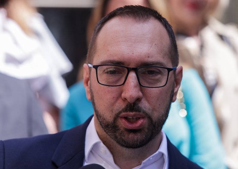 Goluža o Tomaševiću: On je glava hobotnice koja je sisala novac