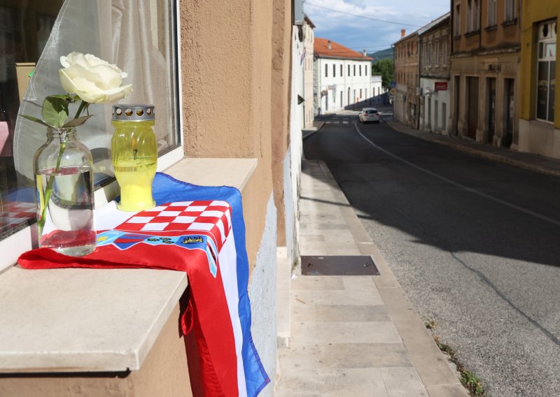 U Varaždinu održan tihi prosvjed u spomen na ubijenog Luku Milovca