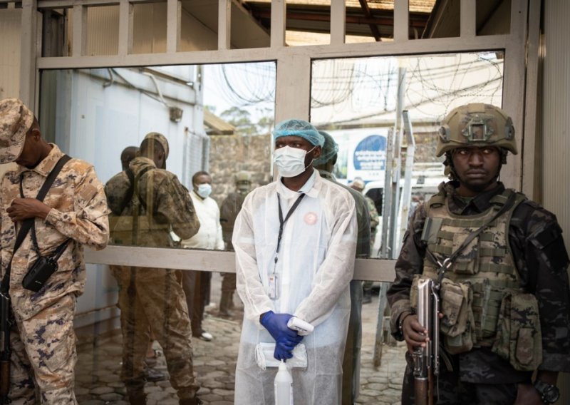 Šef WHO-a za Afriku: Bila bi velika greška podcijeniti rizike od epidemije ebole