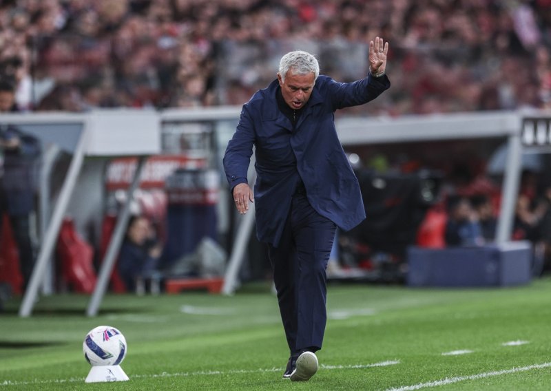 Novinar blizak Realu: 'Mourinho je od Pereza tražio da mu odmah dovede jednog igrača'