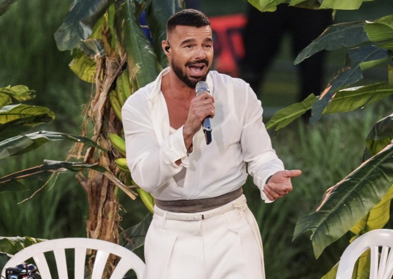 Besplatan koncert za pamćenje: Ricky Martin večeras pjeva u Podgorici