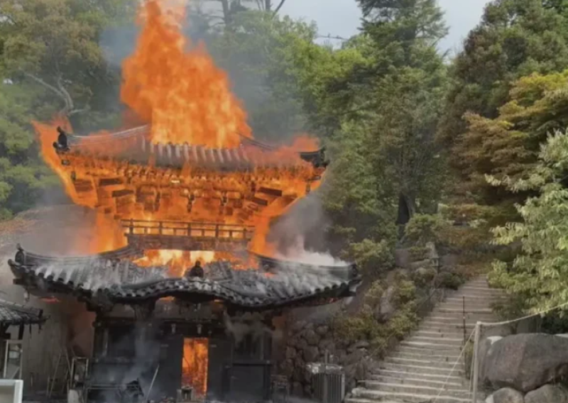 Japan u šoku: Izgorjelo svetište s 'vječnim plamenom' koji je gorio više od tisuću godina