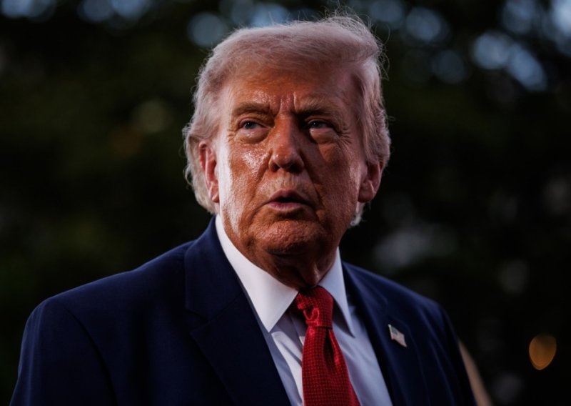 Trump odgodio uredbu o umjetnoj inteligenciji: 'Ne želim stati na put američkom vodstvu'