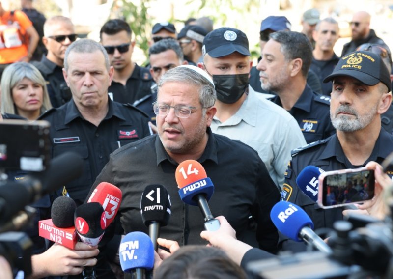 Iživljavao se nad aktivistima koji su krenuli u Gazu, sad je protjeran iz Francuske