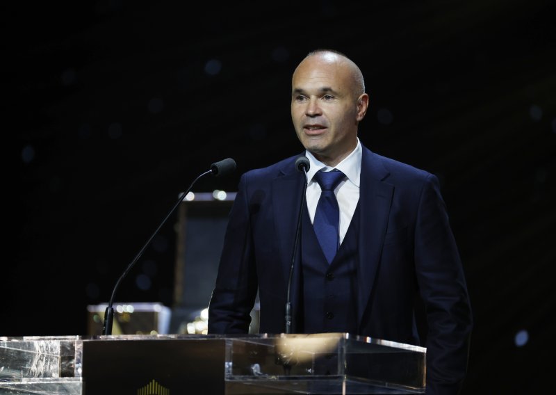 Andres Iniesta preuzeo prvi trenerski posao