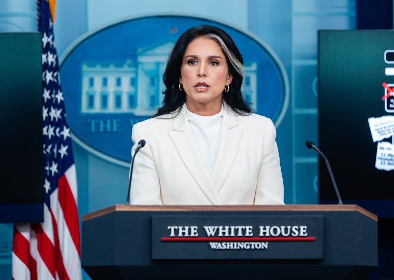 Bijela kuća okrenula leđa Tulsi Gabbard? Reuters otkriva pozadinu dramatične ostavke