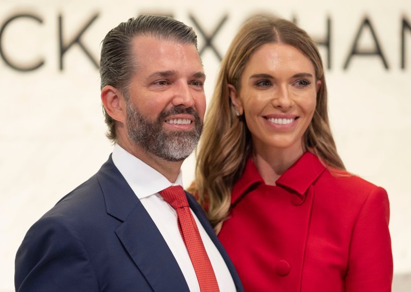 Trumpov sin i Bettina Anderson tajno su se vjenčali na Floridi