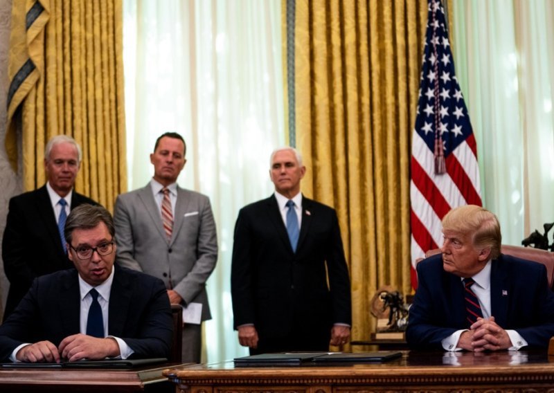 Vučić pisao Trumpu: 'Imat će te doček kakav u Europi nije viđen'