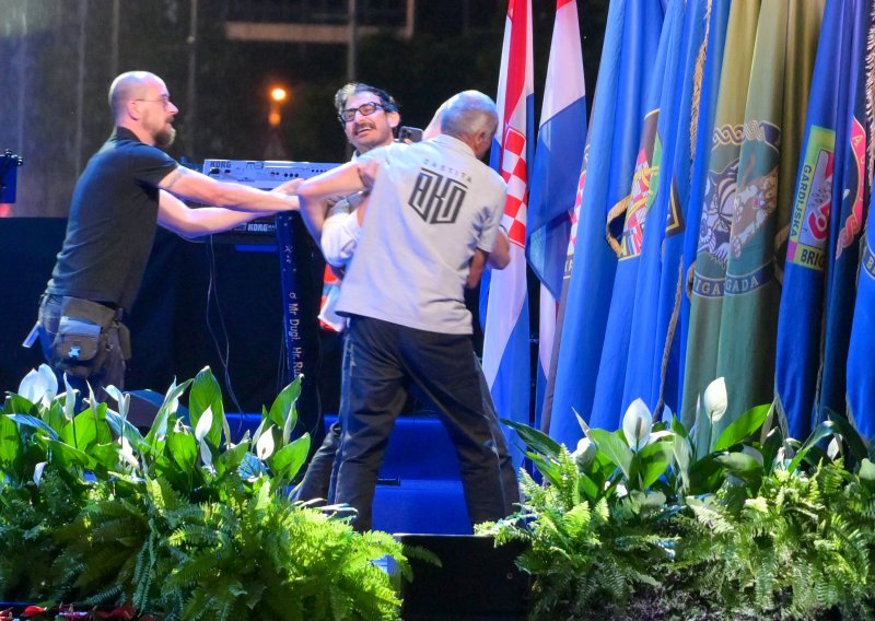 Amerikanac izazvao incident pred Plenkovićem i ministrima: Kako se to moglo dogoditi?