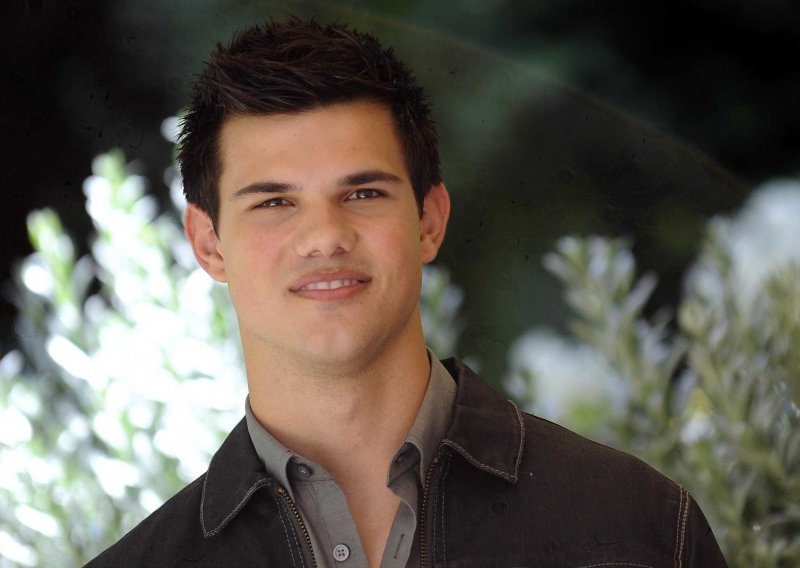 Taylor Lautner pozdravlja se sa 'Sumrakom'