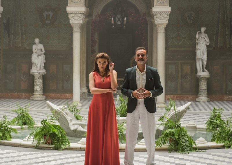 Hrvati ne prestaju gledati ovu seriju: Netflix ima novi veliki hit s dobro znanim licima