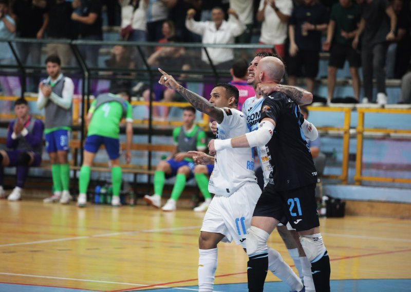 Rijeka nakon futsal trilera i kaosa na korak do povijesnog naslova: Pogledajte ludnicu