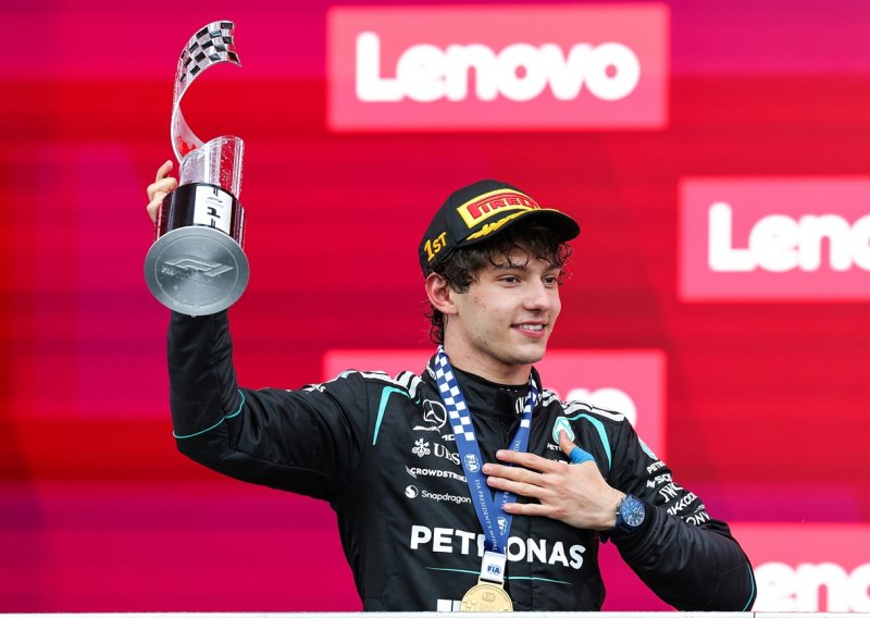 Kimi Antonelli iskoristio nesreću Georgea Russella i ispisao povijest