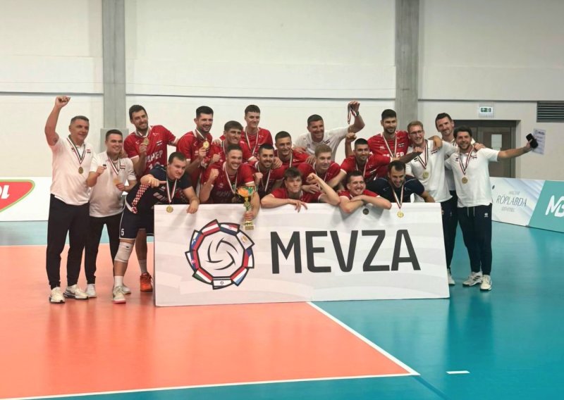 Hrvatska odbojka na vrhu: Zlato odbojkaša i srebro odbojkašica!